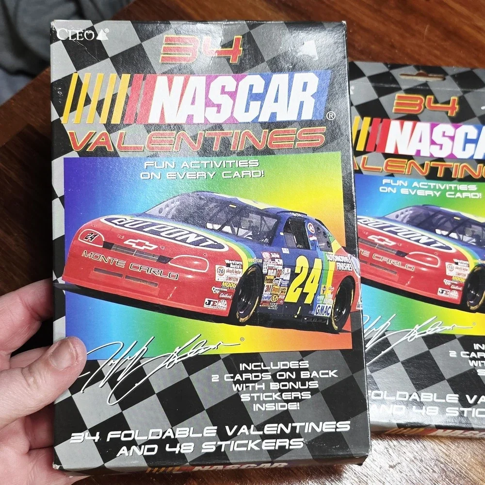 NASCAR Valentine Folded Greeting‎ Cards 34ct w/ Bonus Stickers Vintage 1996